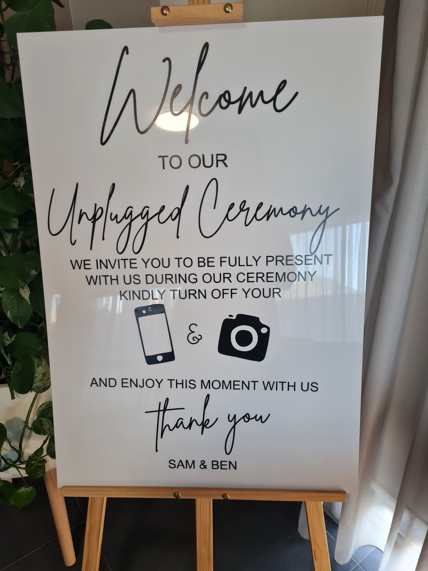 HIRE - Unplugged Ceremony Sign
