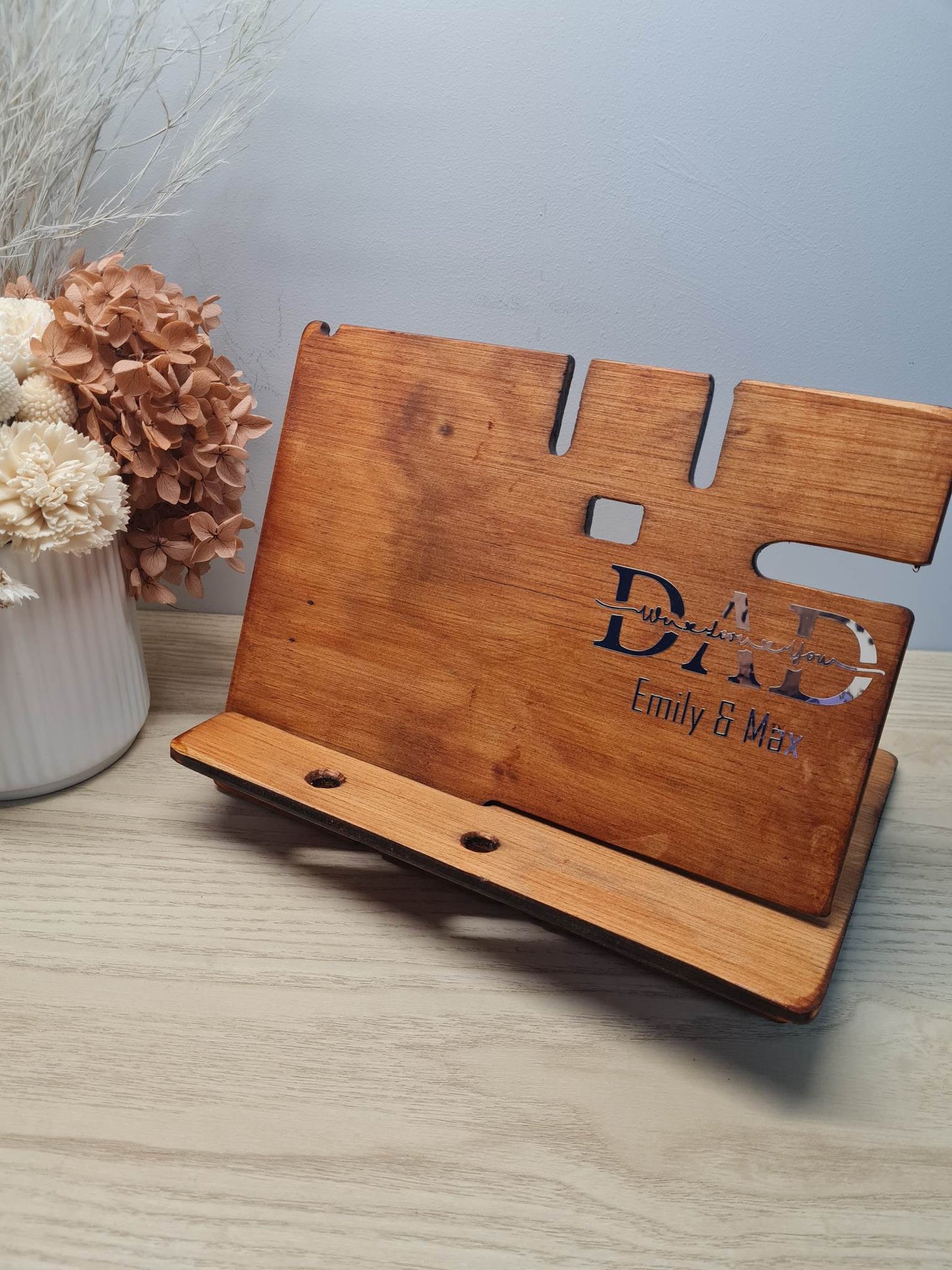 5-in-1 Accessory Stand