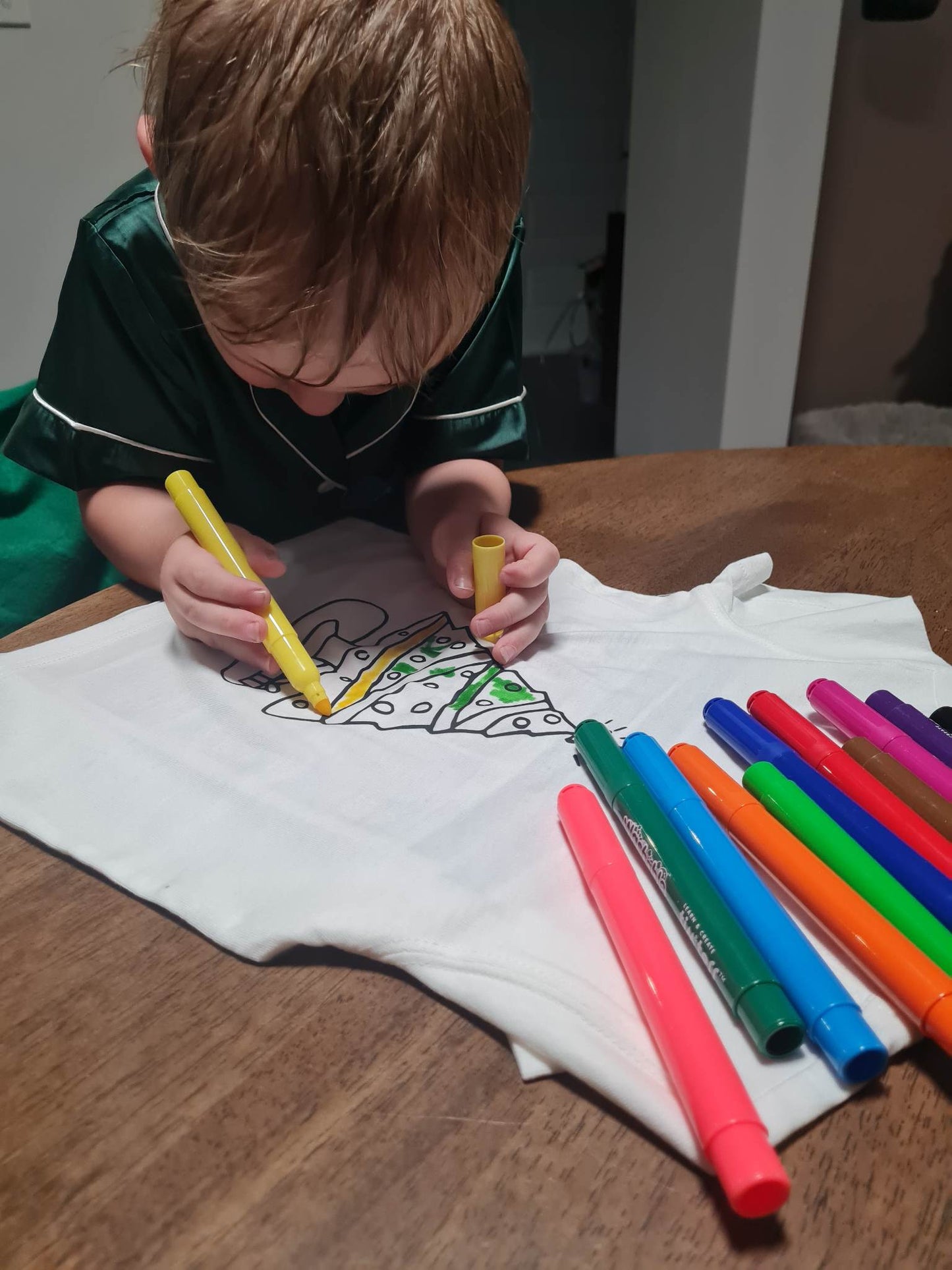 Christmas Colour and Wash T-shirt