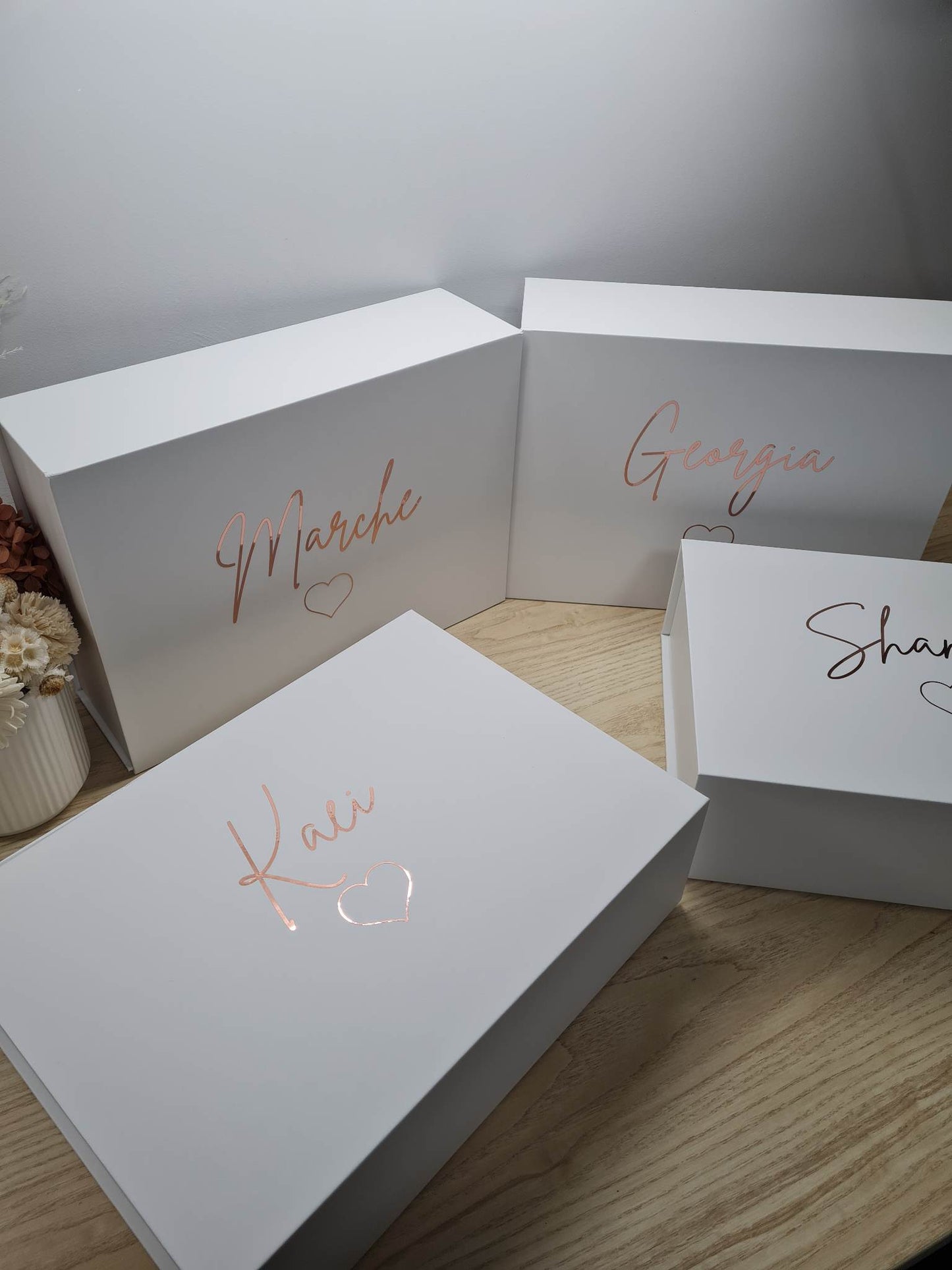 Magnetic gift box - "Name" Heart