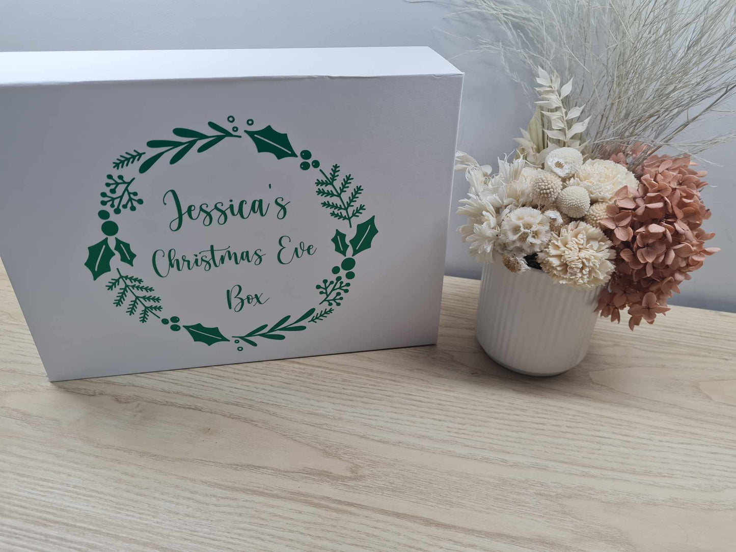Magnetic gift box - Christmas Eve Design