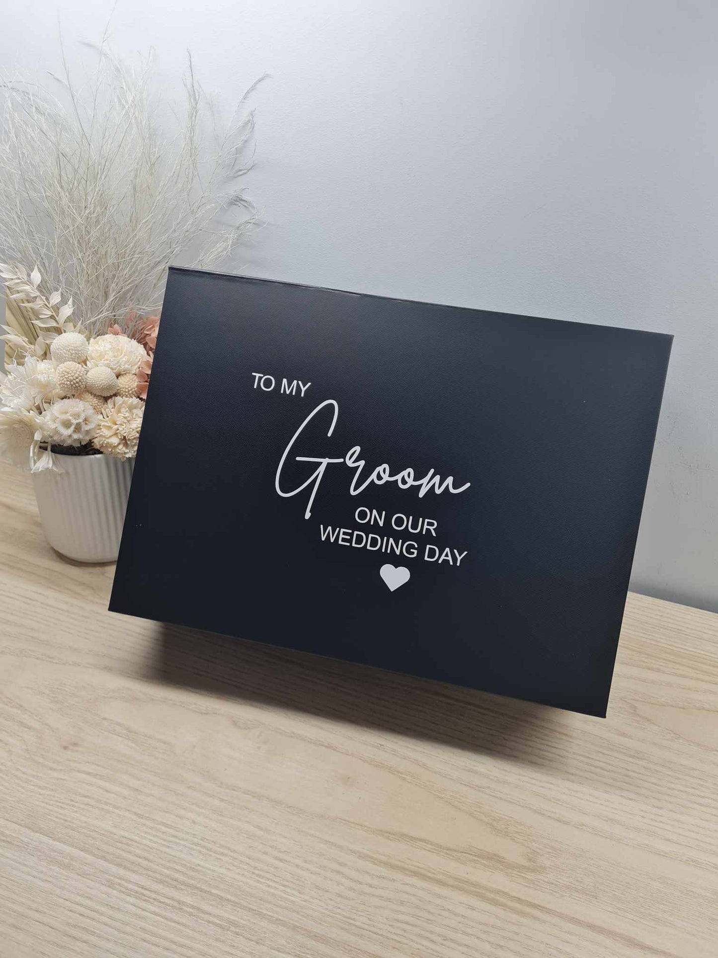 To My Groom Wedding Day Magnetic Gift Box