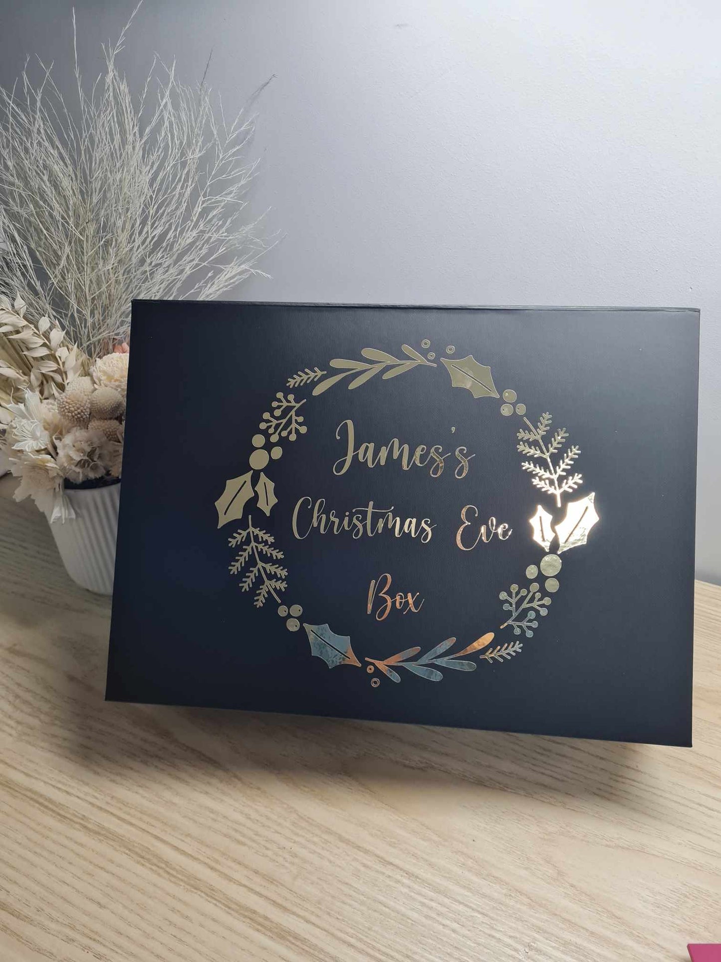 Magnetic gift box - Christmas Eve Design