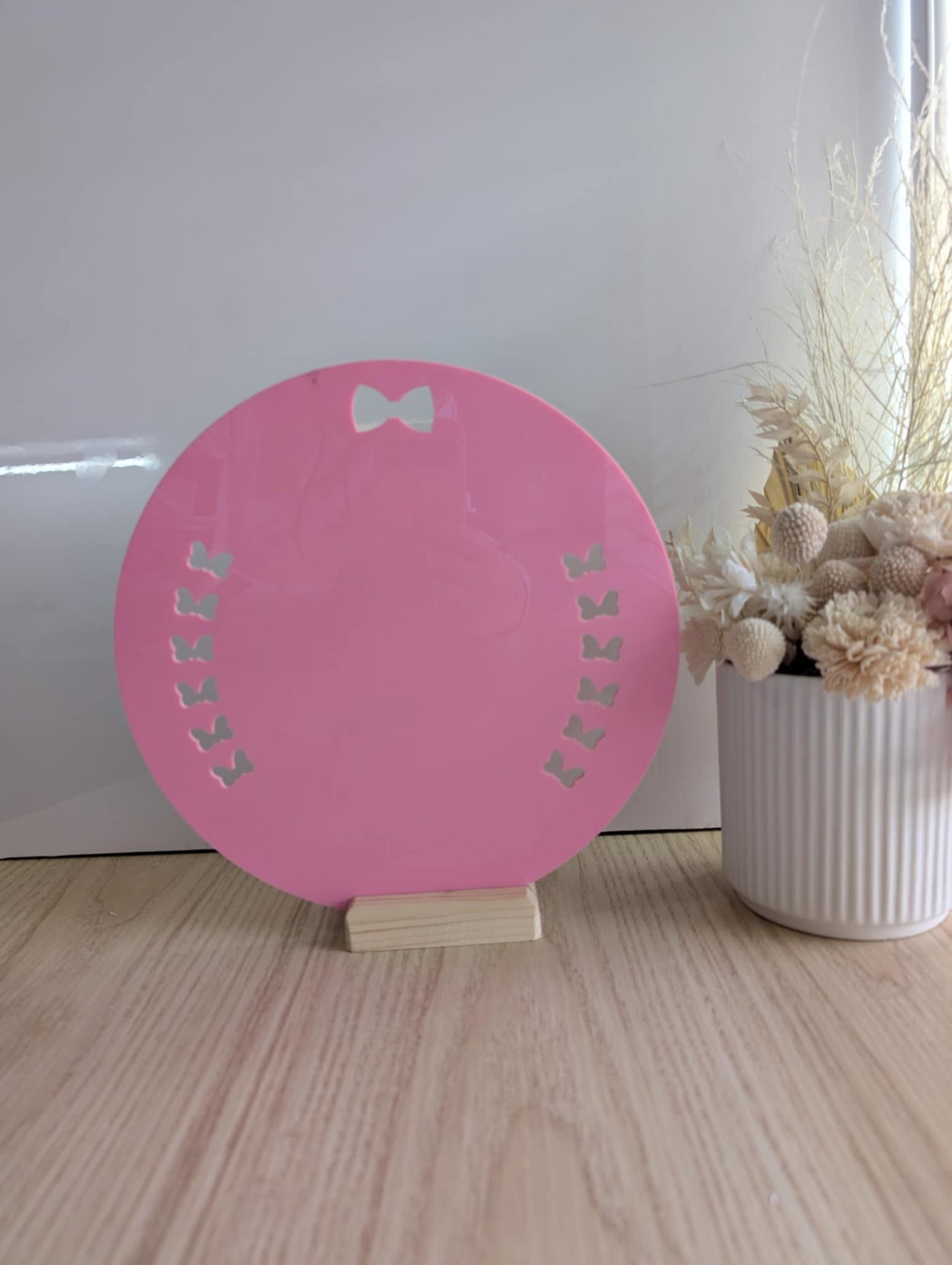 Girls Bow Holder
