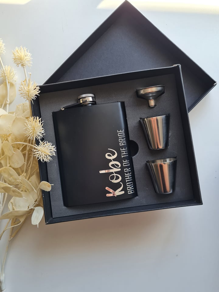 Personalised Bridal Party Hip Flask – Script Design