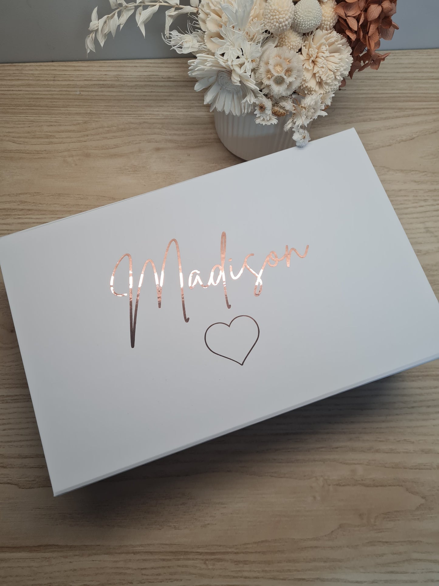 Magnetic gift box - "Name" Heart