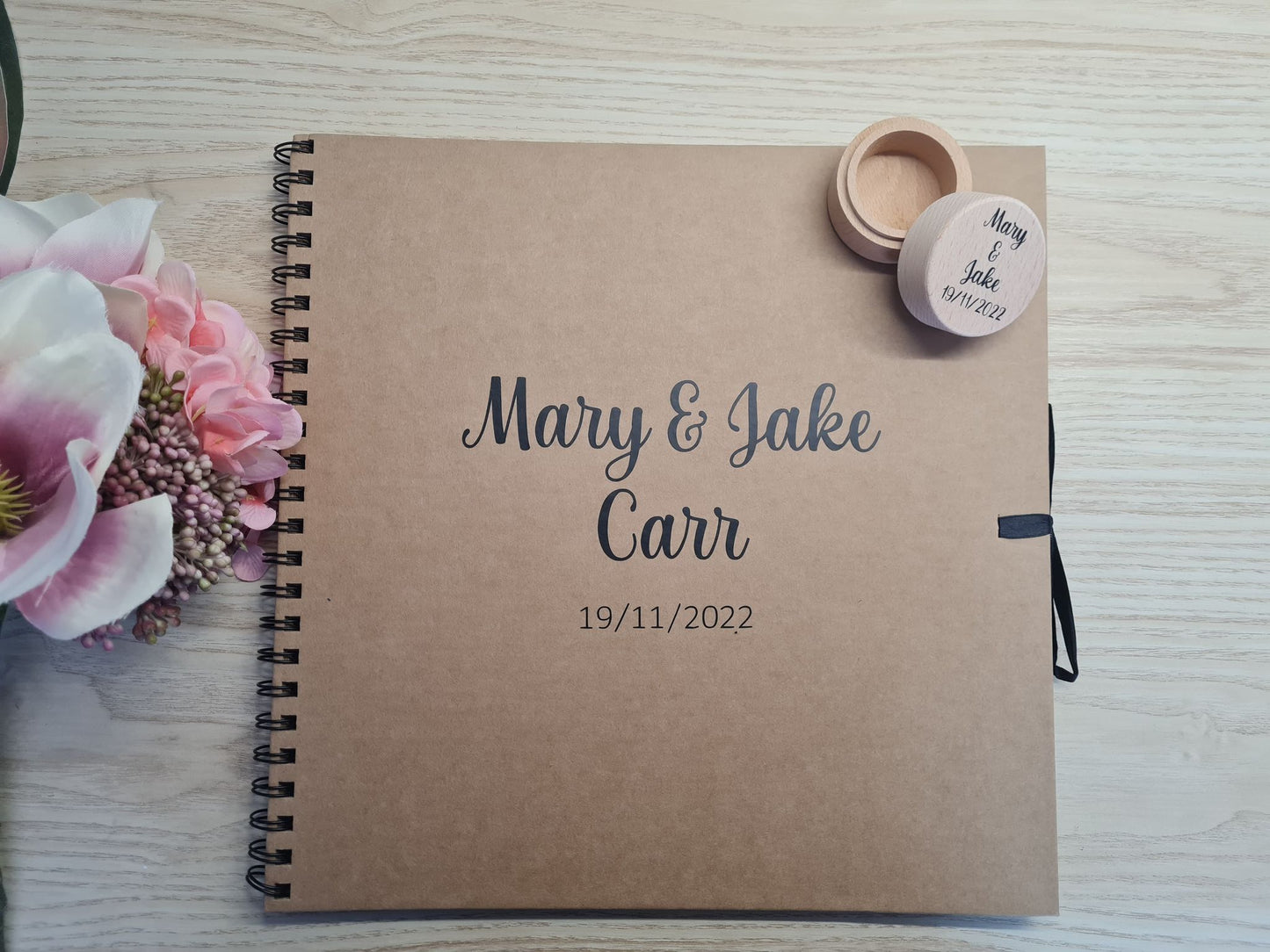 Guest Book with your Font