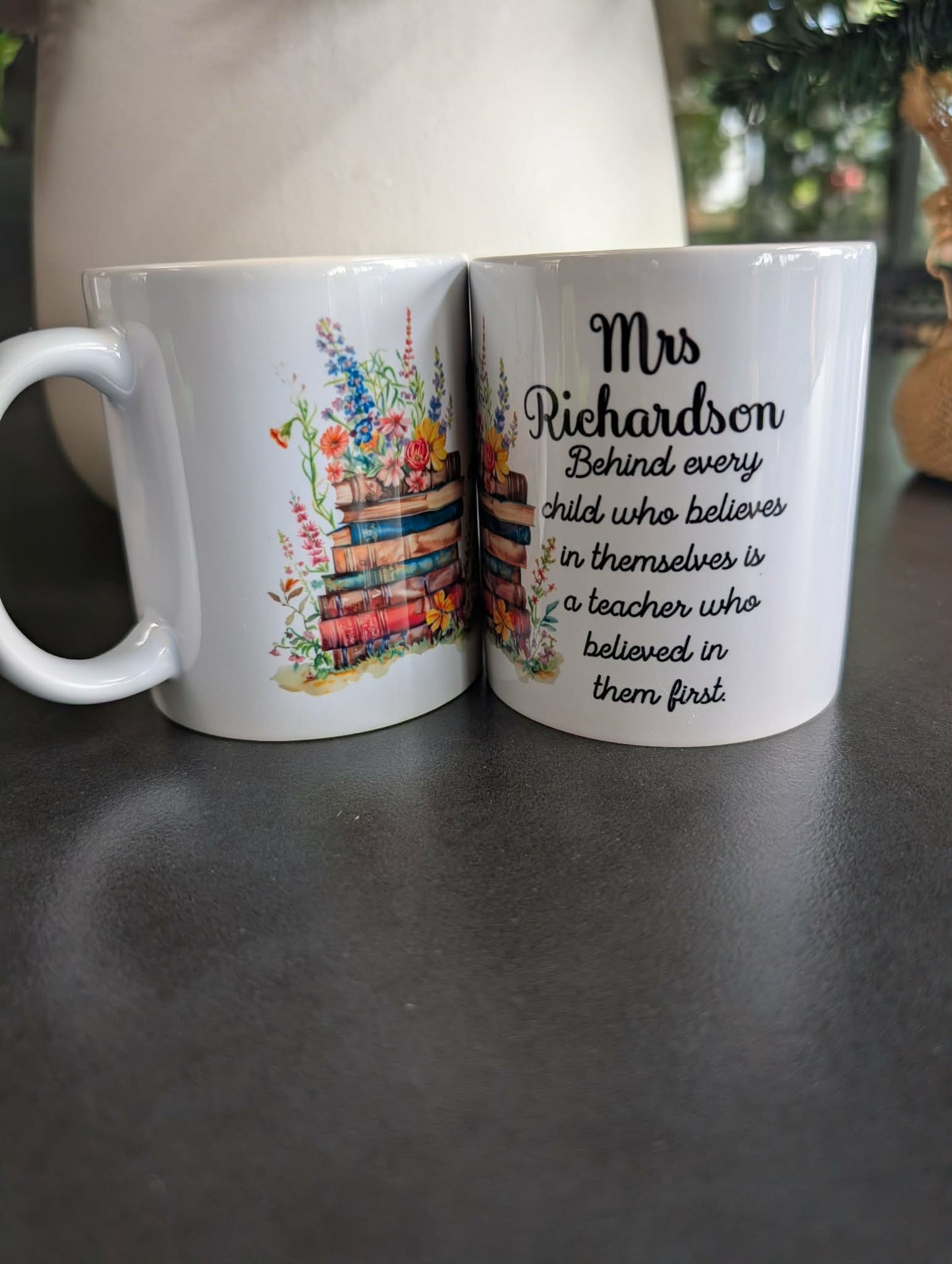 Teacher Believed Book Design Mug