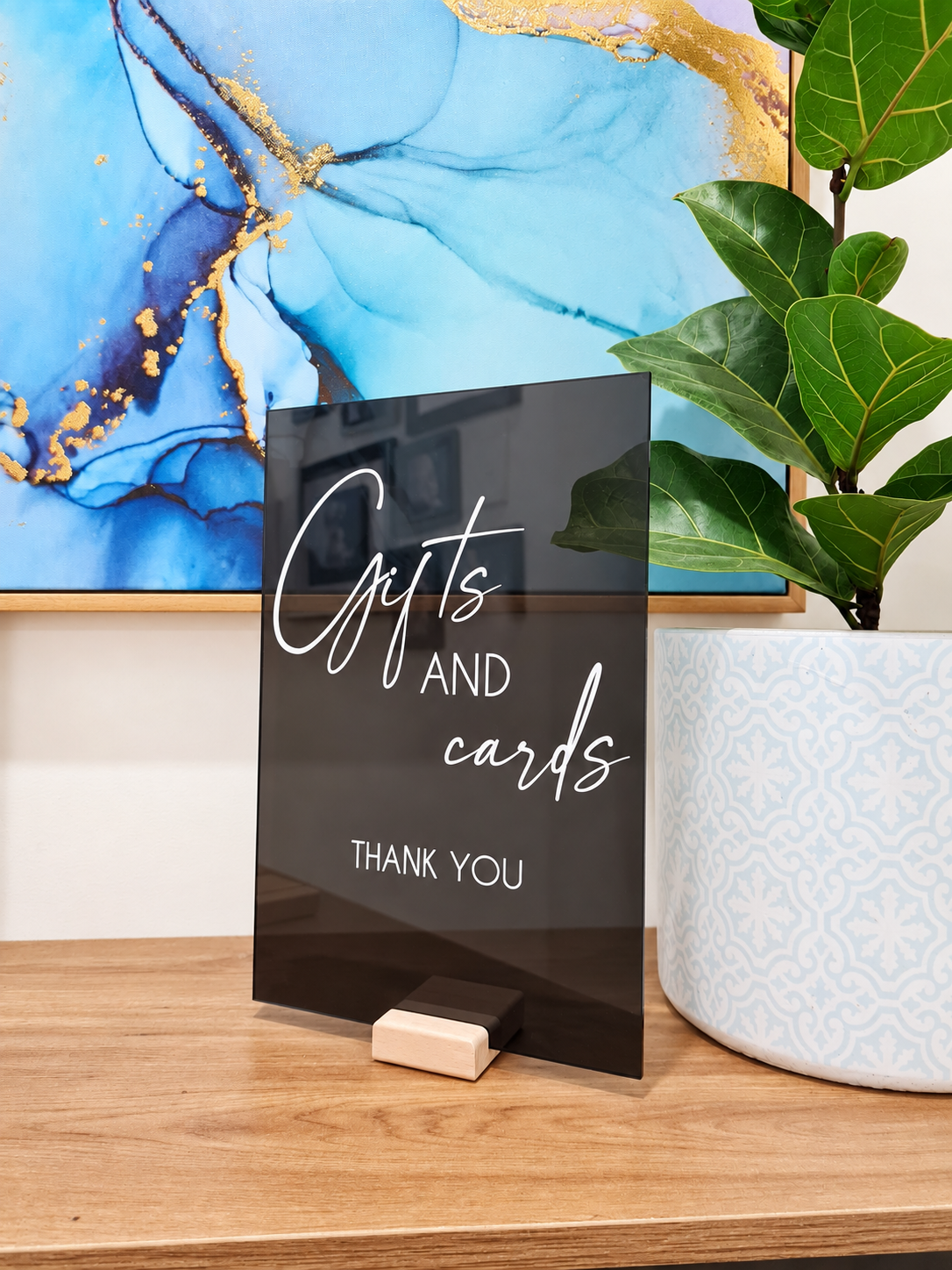 Personalised Cards & Gifts Signs