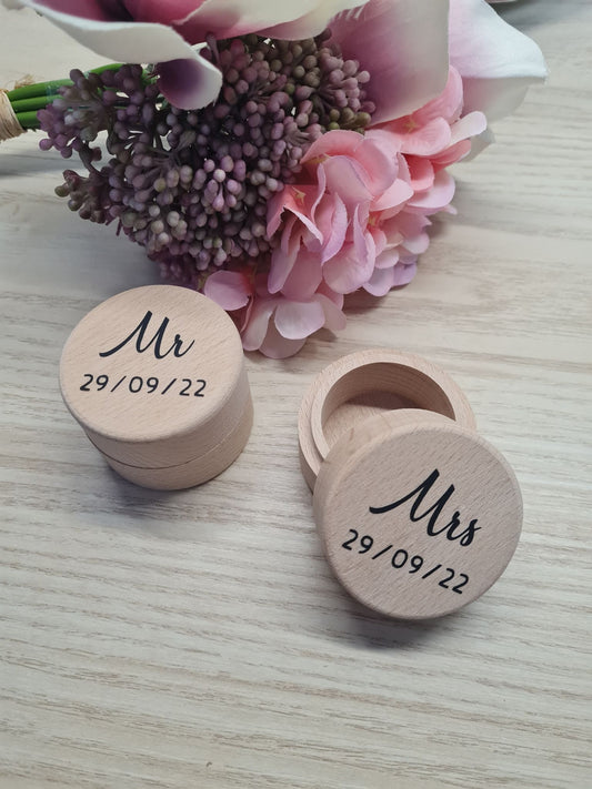 Mr & Mrs Ring Box with Date
