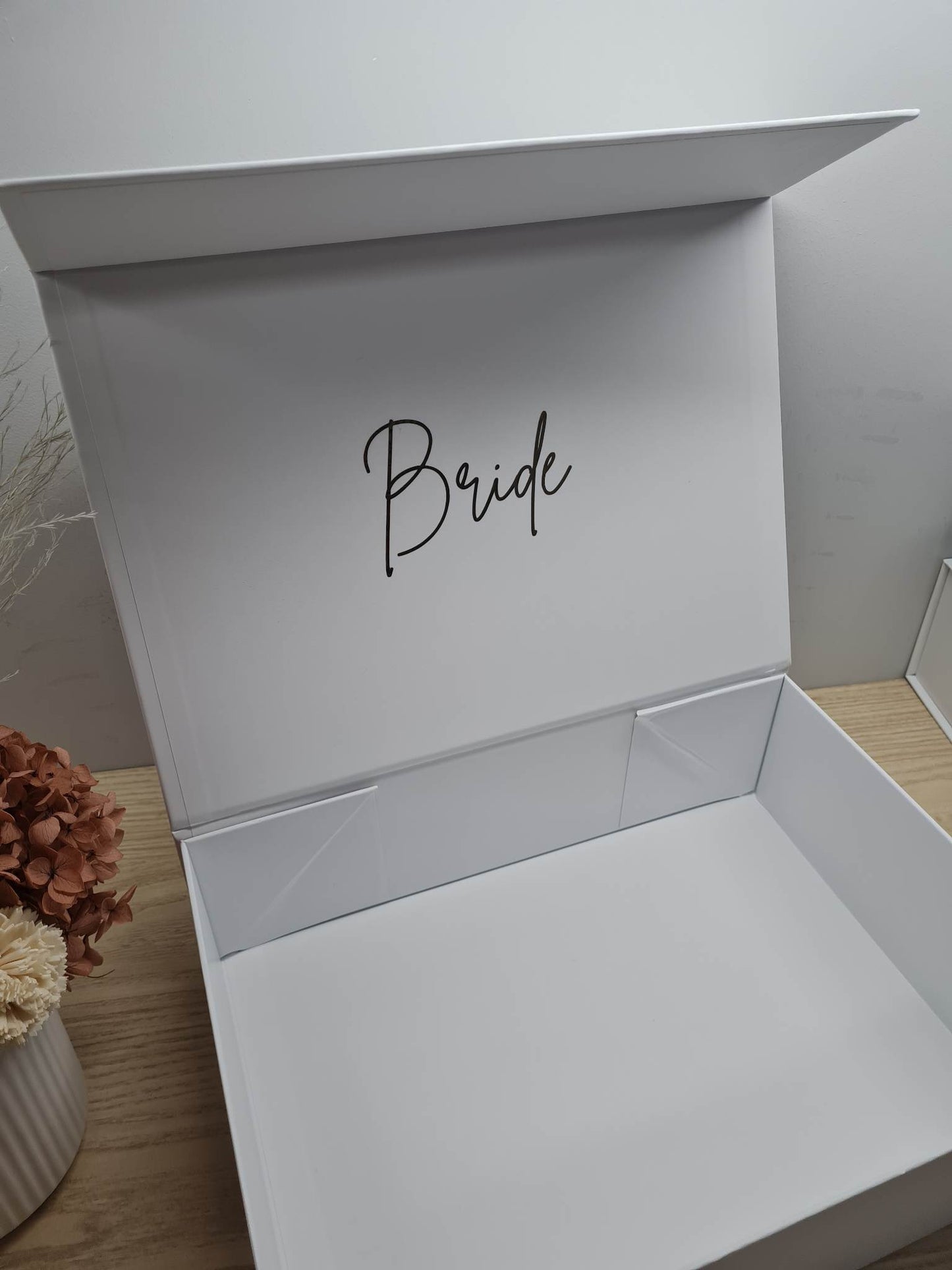 Magnetic gift box -Bride/ Groom