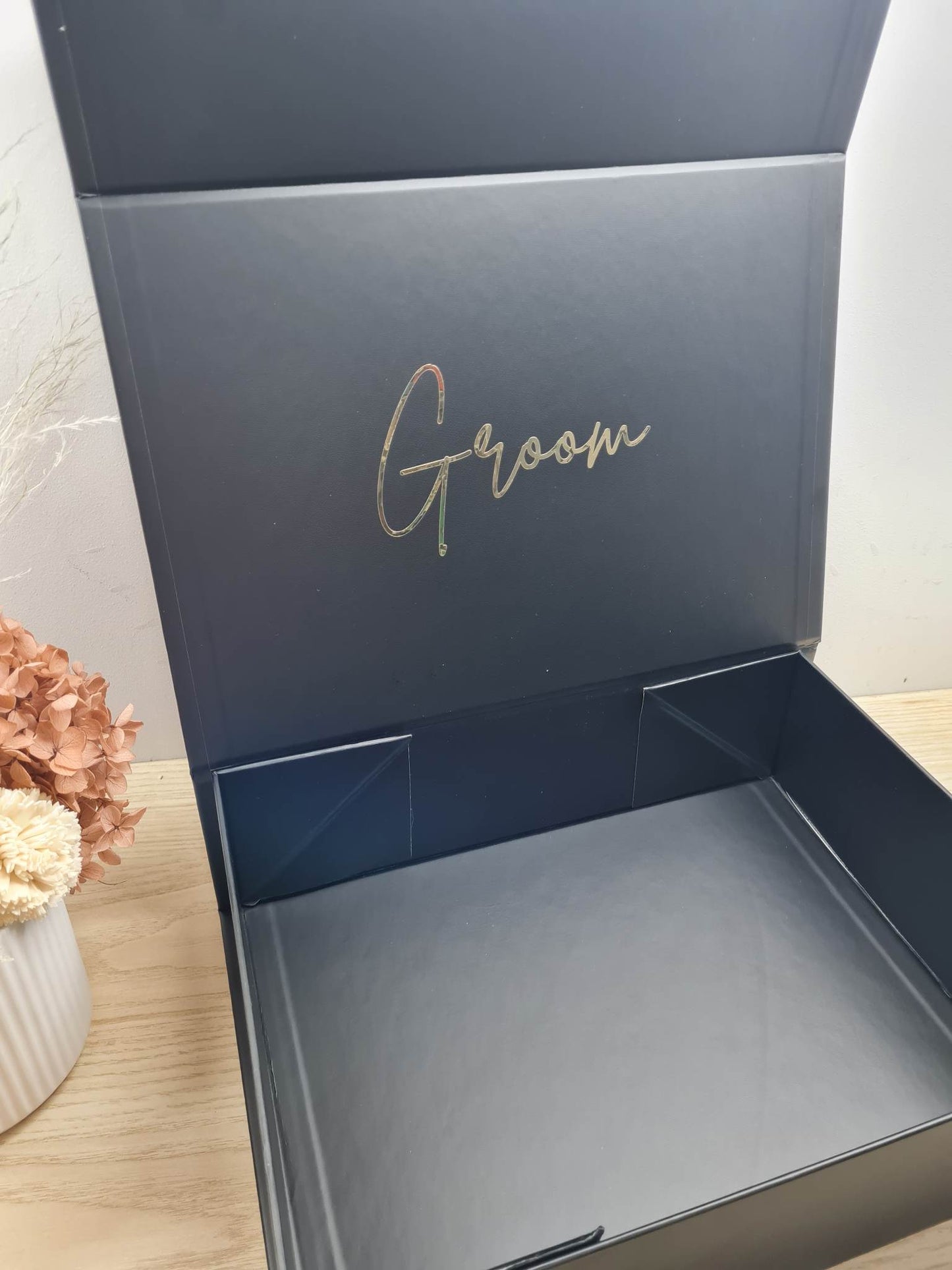 Magnetic gift box -Bride/ Groom